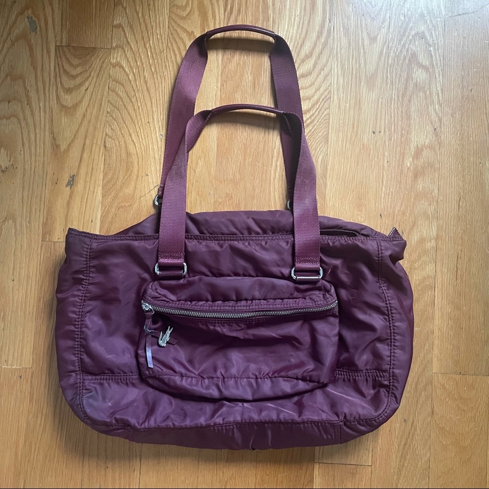 Lacoste Unisex Weekend Bag Soft Leather Accents Zip Closure